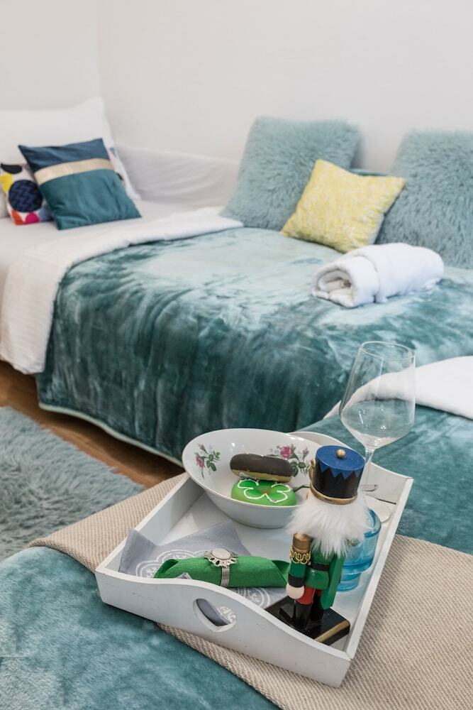 Apartamento Bright 2bdr Apt Near Main Bus Station-free Parking