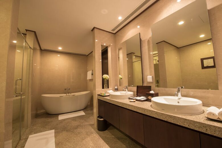 Hotel Vinpearl Luxury Da Nang