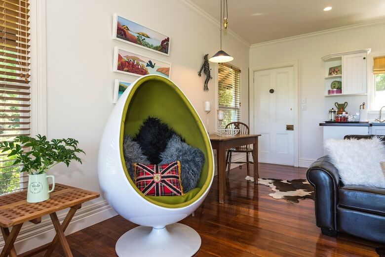 Kahikatea Retreat