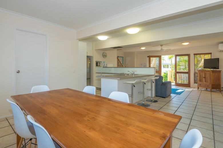 Apartamentos Noosa Outrigger Beach Resort