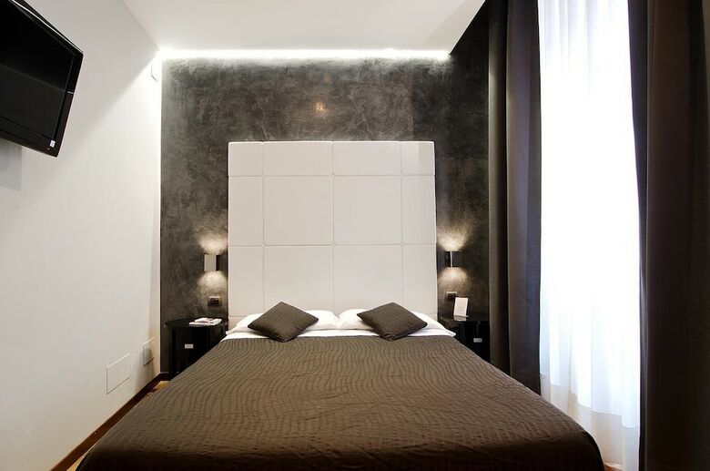 Cenci Bed & Breakfast