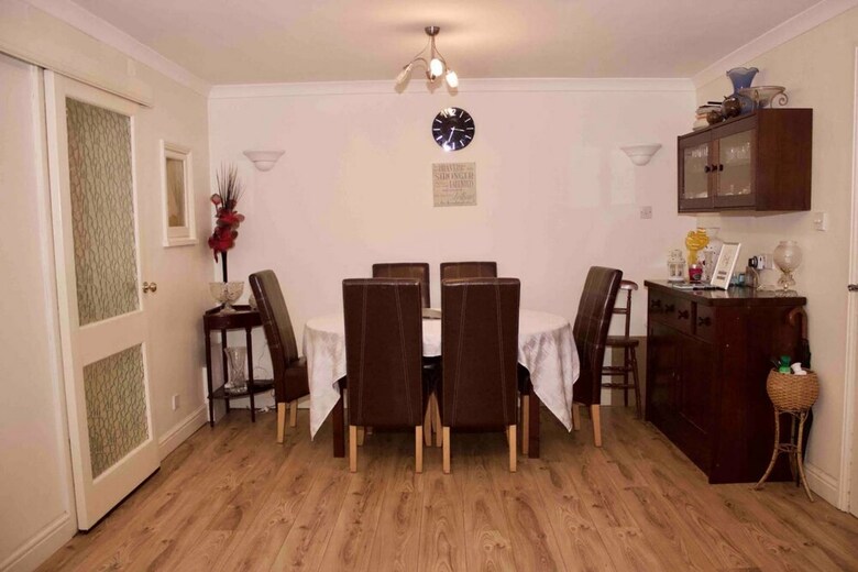 Family House Close To City Centre