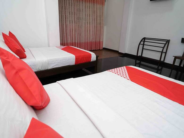 Hotel Oyo 489 Shirantha Rest