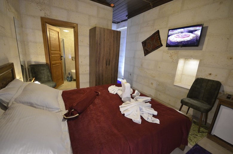 Sef Cave Hotel