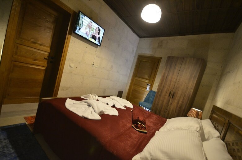 Sef Cave Hotel