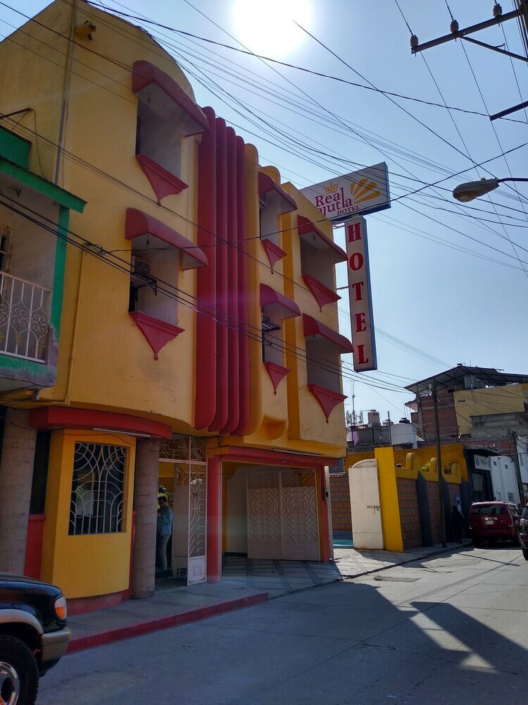 Hotel Real
