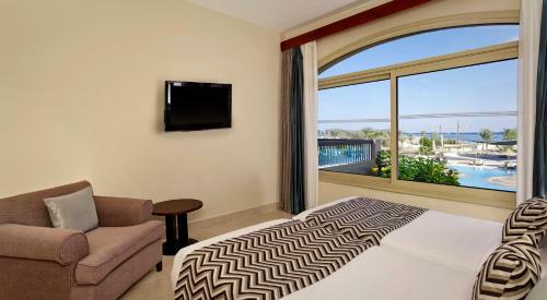 Hotel Coral Sea Holiday Village