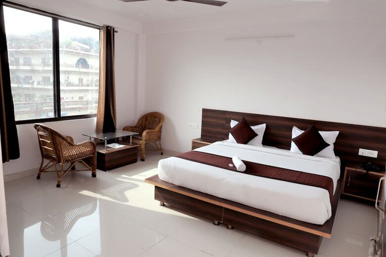 Hostal Orchid Hotel
