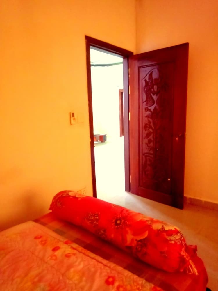 The Crocodile Villa
