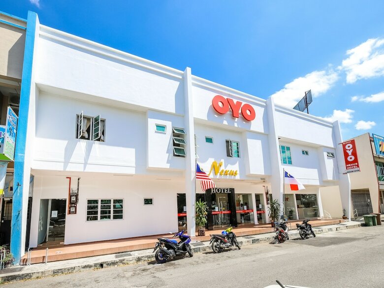 Oyo 89705 Nexus Hotel