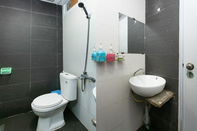 Hostal D-green Hostel