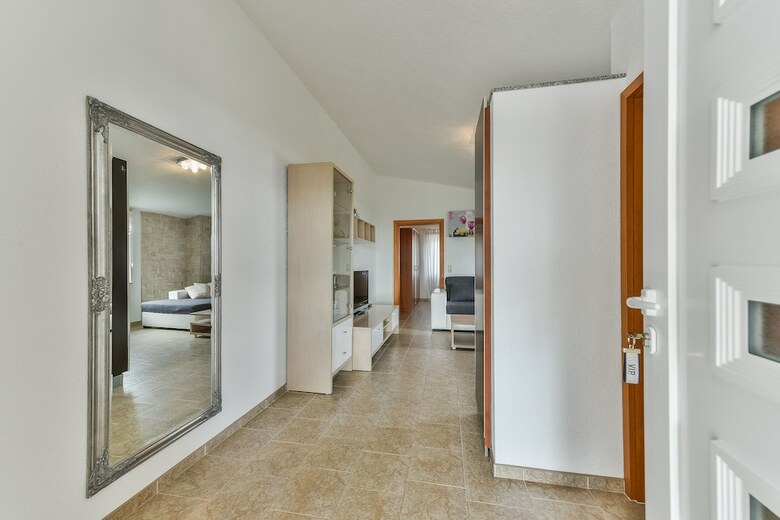Apartments Tukara