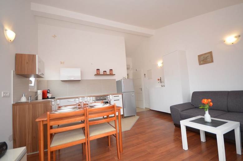 Apartments Tomasevic