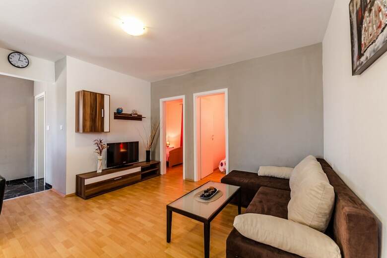 Apartments Jakovljevic