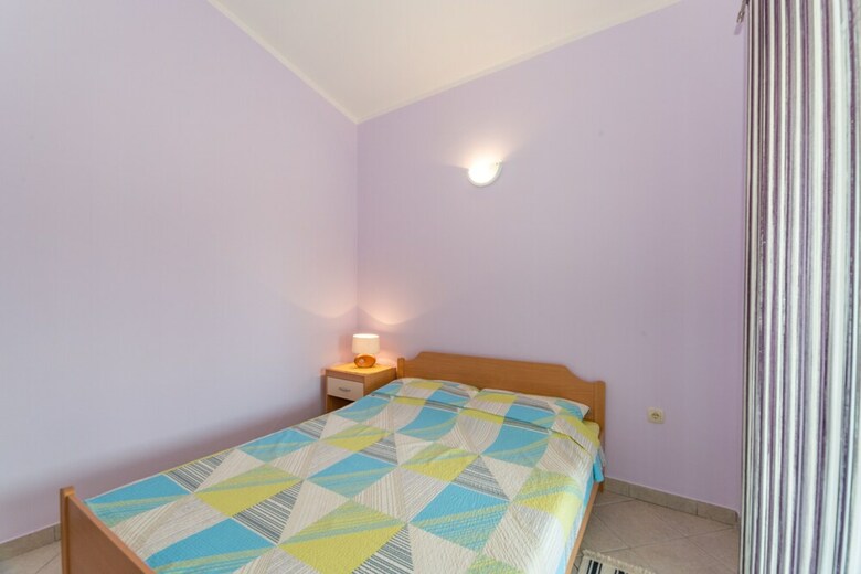 Apartments Jambreus