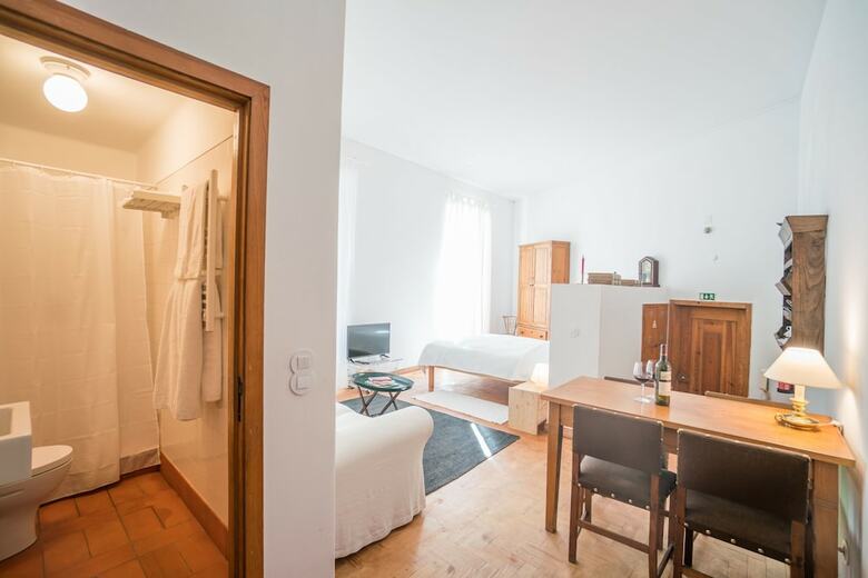 Traditional Studio Apartment