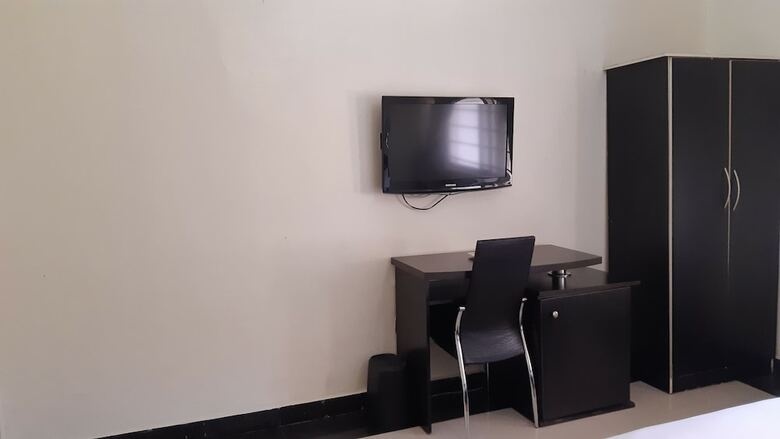 Hotel Top-notch Suites And Apartments