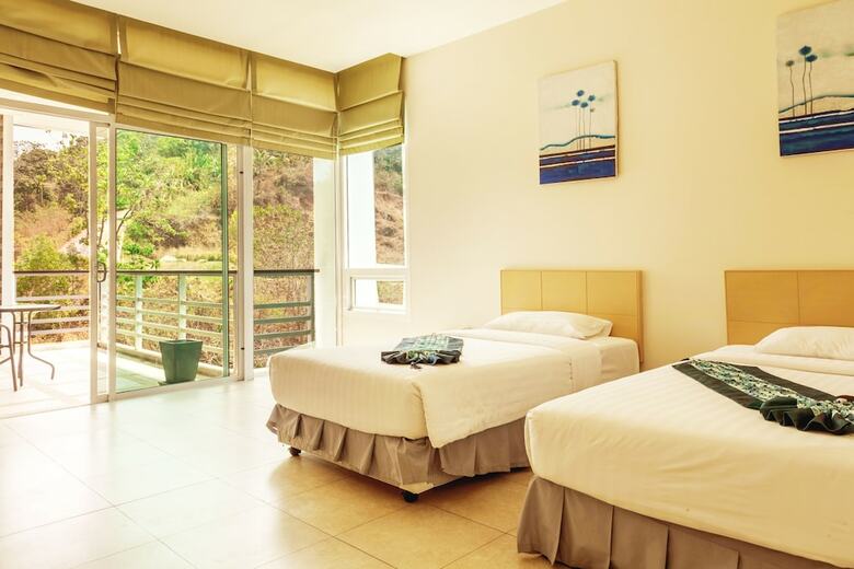 Aparthotel Veloche Group