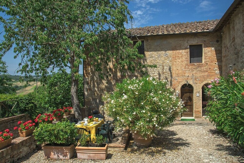Agroturismo Villa E Fattoria Di Radi