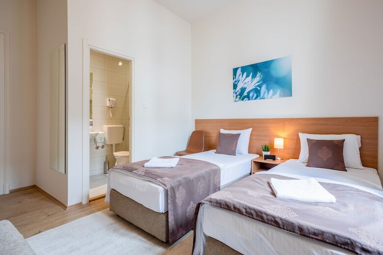 Hotel Booking Bnb
