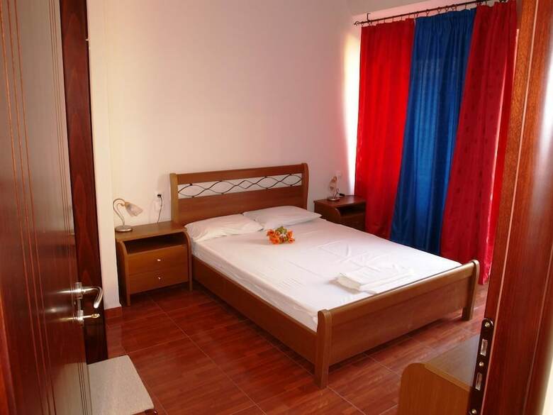 Hotel Pyrgos