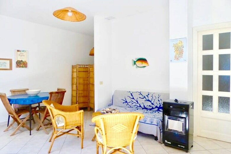 Apartment With 3 Bedrooms In Cala Gonone