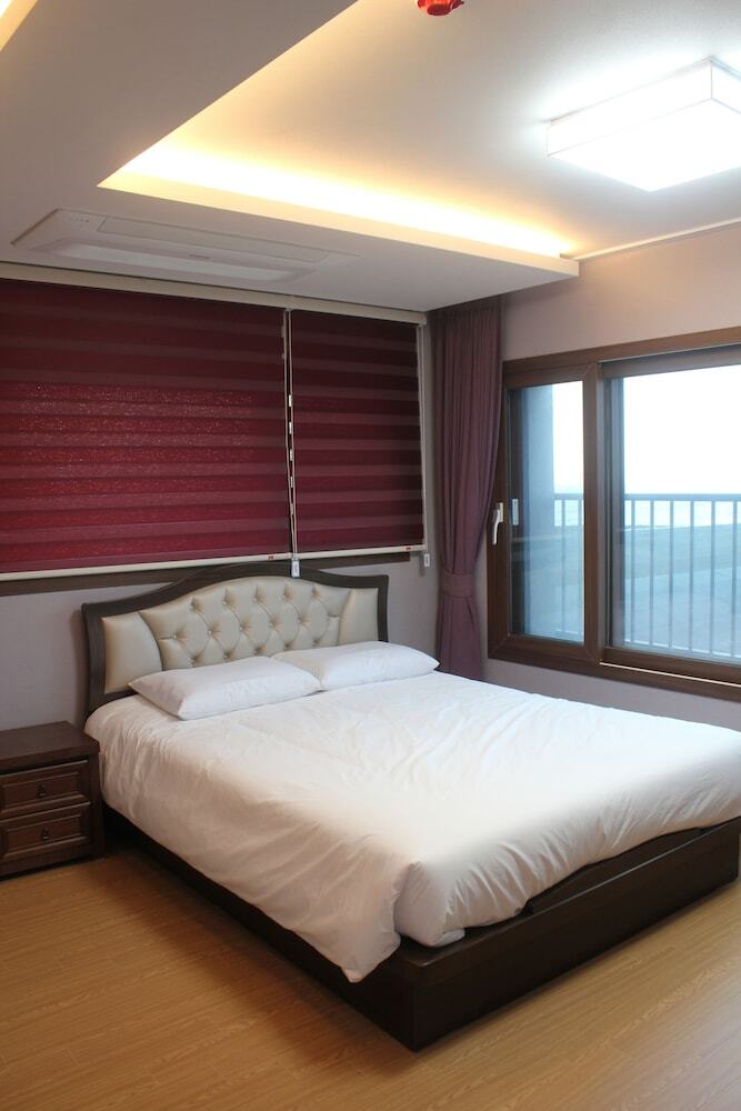 Pension Samwoo Yacht Village