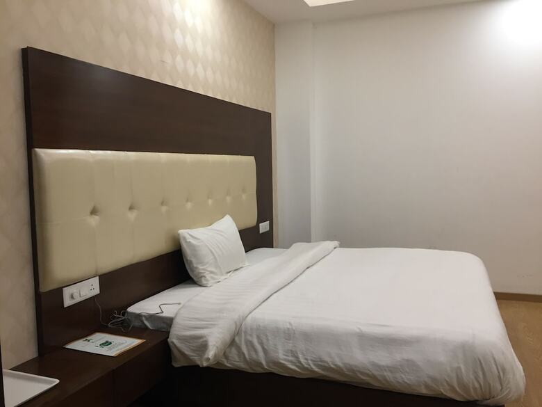 Hotel Bawa Residency