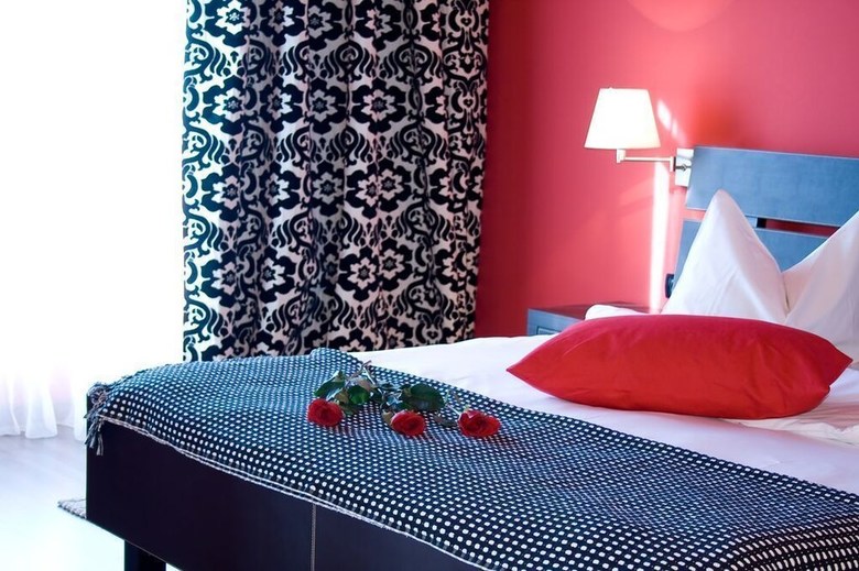 Hotel Phoenicia Express