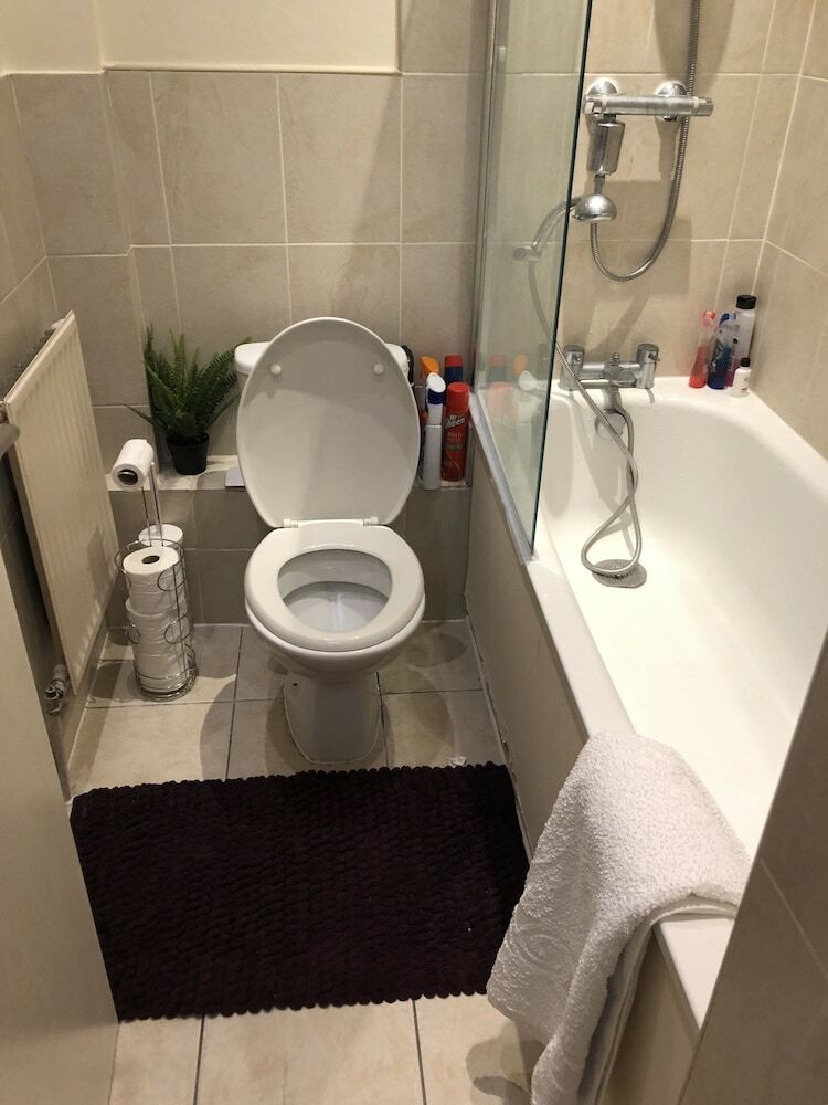 3 Bedroom Apartments Wells Street