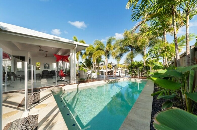 Cairns Beaches Home With Water View