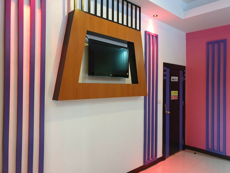 Oyo 535 Phadaeng Hotel