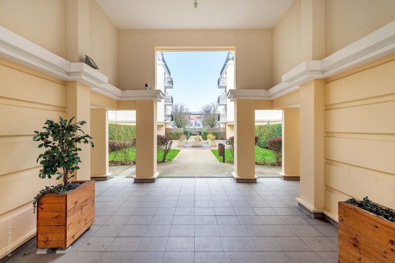Apartamento Plaza Danube 01
