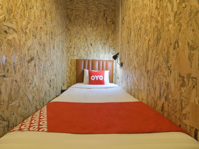 Hotel Oyo Baan Wararin Hostel