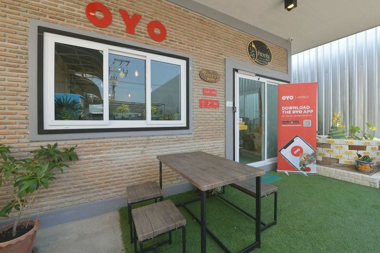Hotel Oyo Baan Wararin Hostel