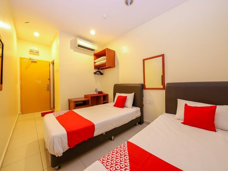 Oyo 89714 Doris Hotel