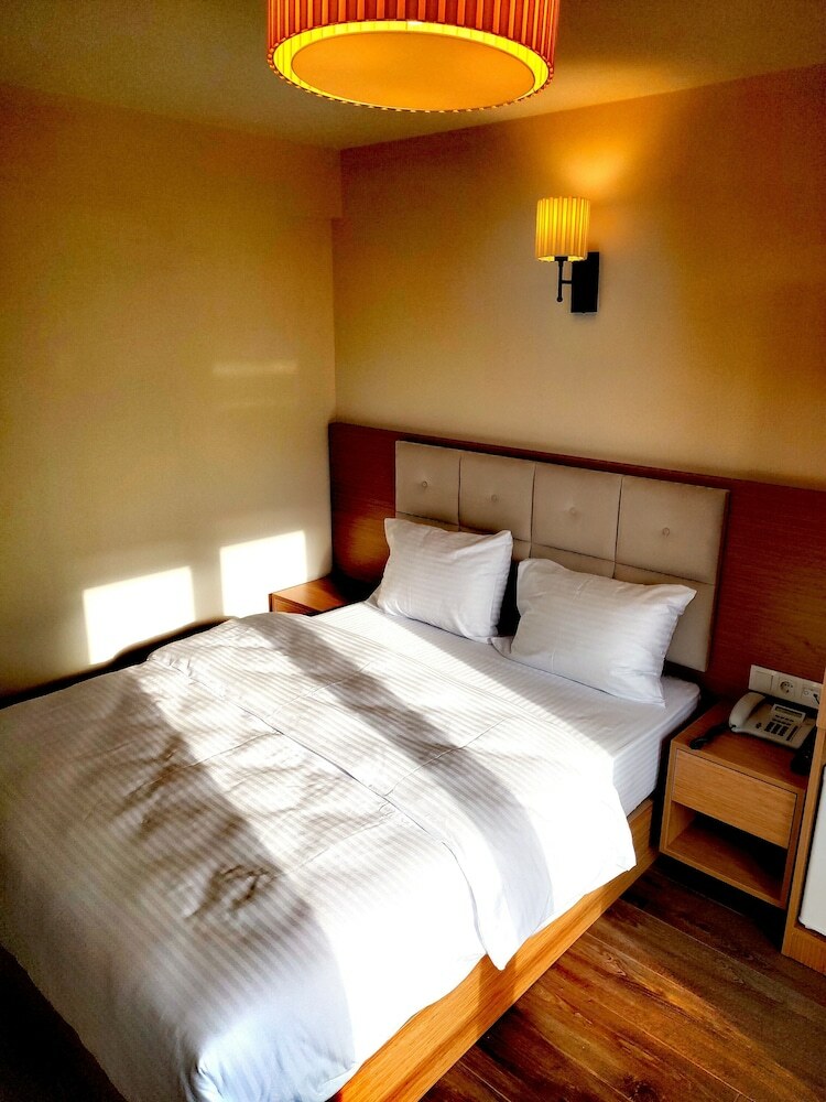 The Camelot Hotel