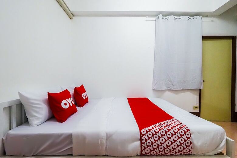 Hotel Oyo 558 Green Room Bangkapi