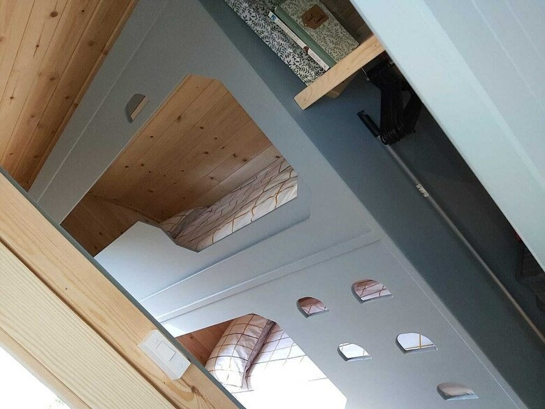 Cabana Orchard Glamping -willow Pod
