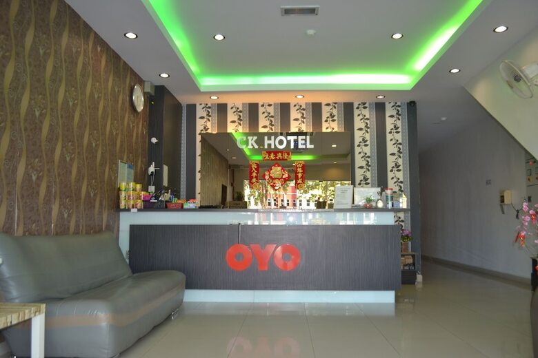 Oyo 89715 Ck Hotel
