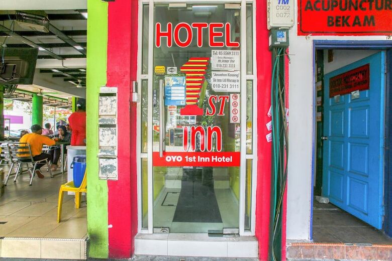 Oyo 89738 1st Inn Hotel Glenmarie