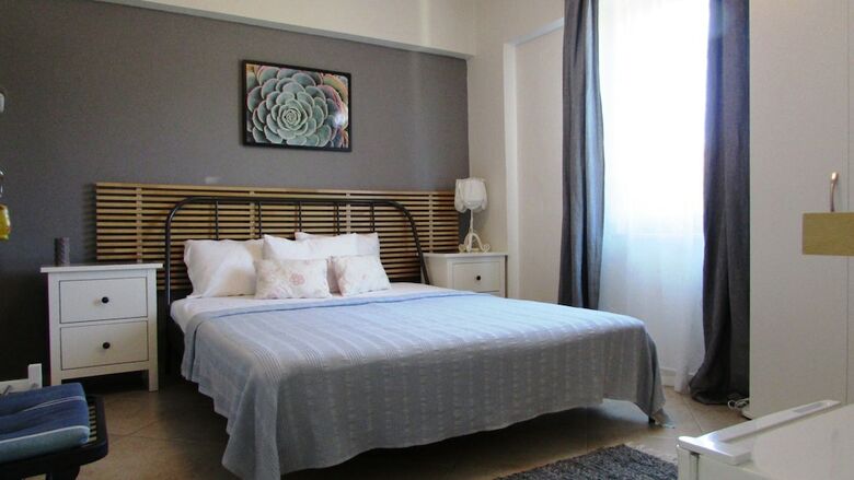 Bed & Breakfast Ege Han Otel