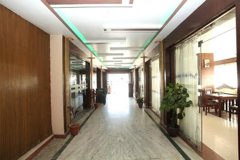 Oyo 709 Hotel Prakash