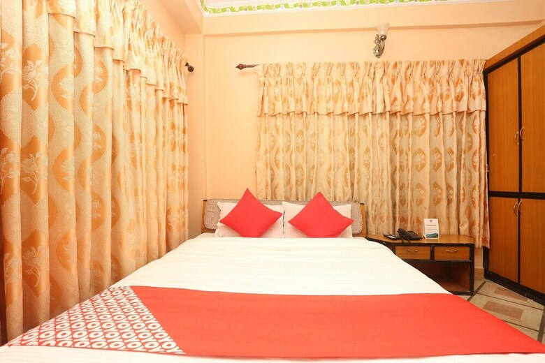 Oyo 685 Hotel The Beehive