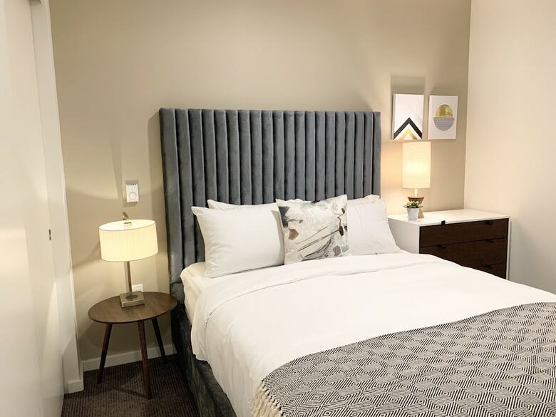 Apartamentos Domicile Suites At Venn On Main