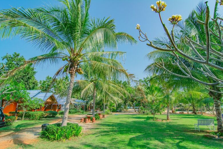 Hotel Oyo Garfield Resort Pranburi