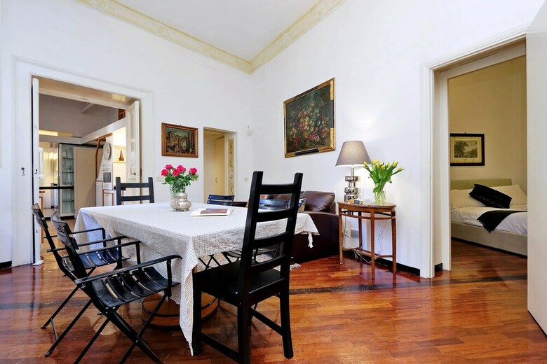 Three Bedrooms Spagna Apartment
