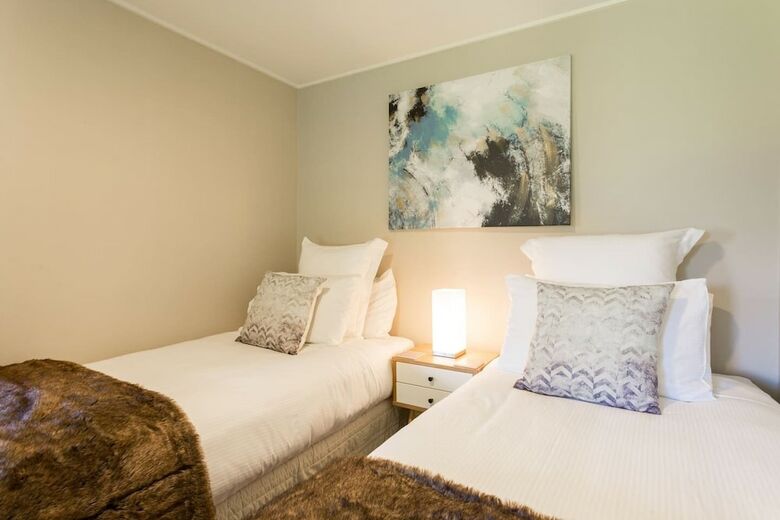 Large Distinctive And Spacious Family Home