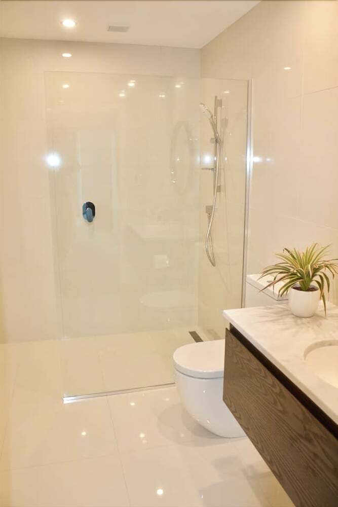 #52b Preston Heights Apartment