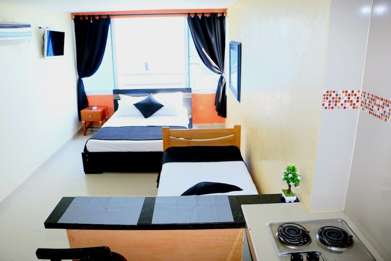 Apartment In Front Of The Sea 1922b